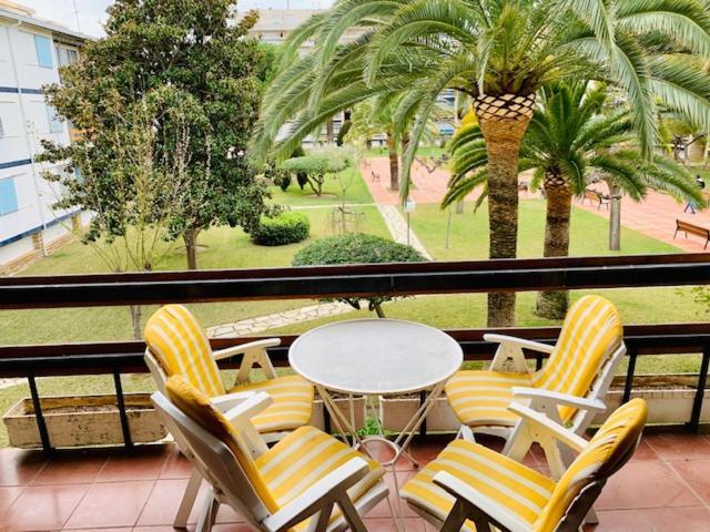 Book Ibiza Salou Appartement Buitenkant foto